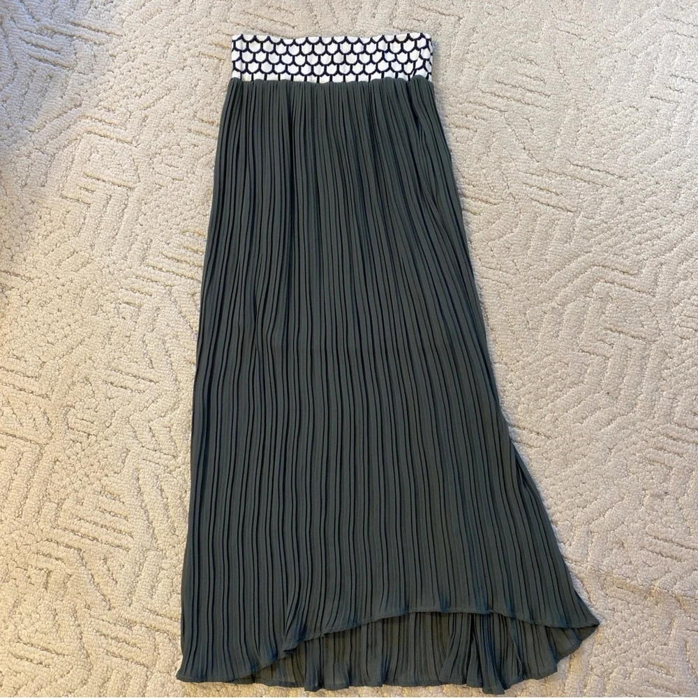 Anthropologie Dear Creatures Olive‎ Green Pleated Maxi Skirt Medium